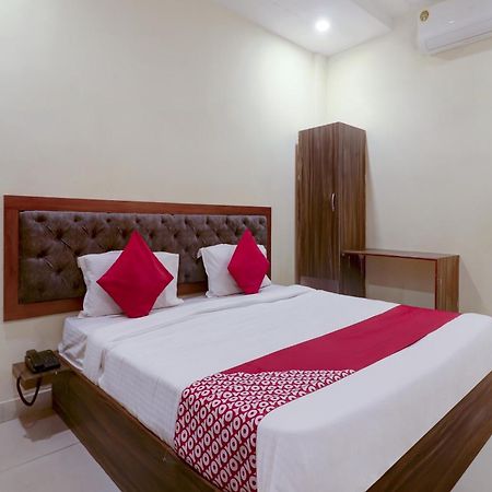 Hotel O Rsquare Elite Sururnagar ภายนอก รูปภาพ
