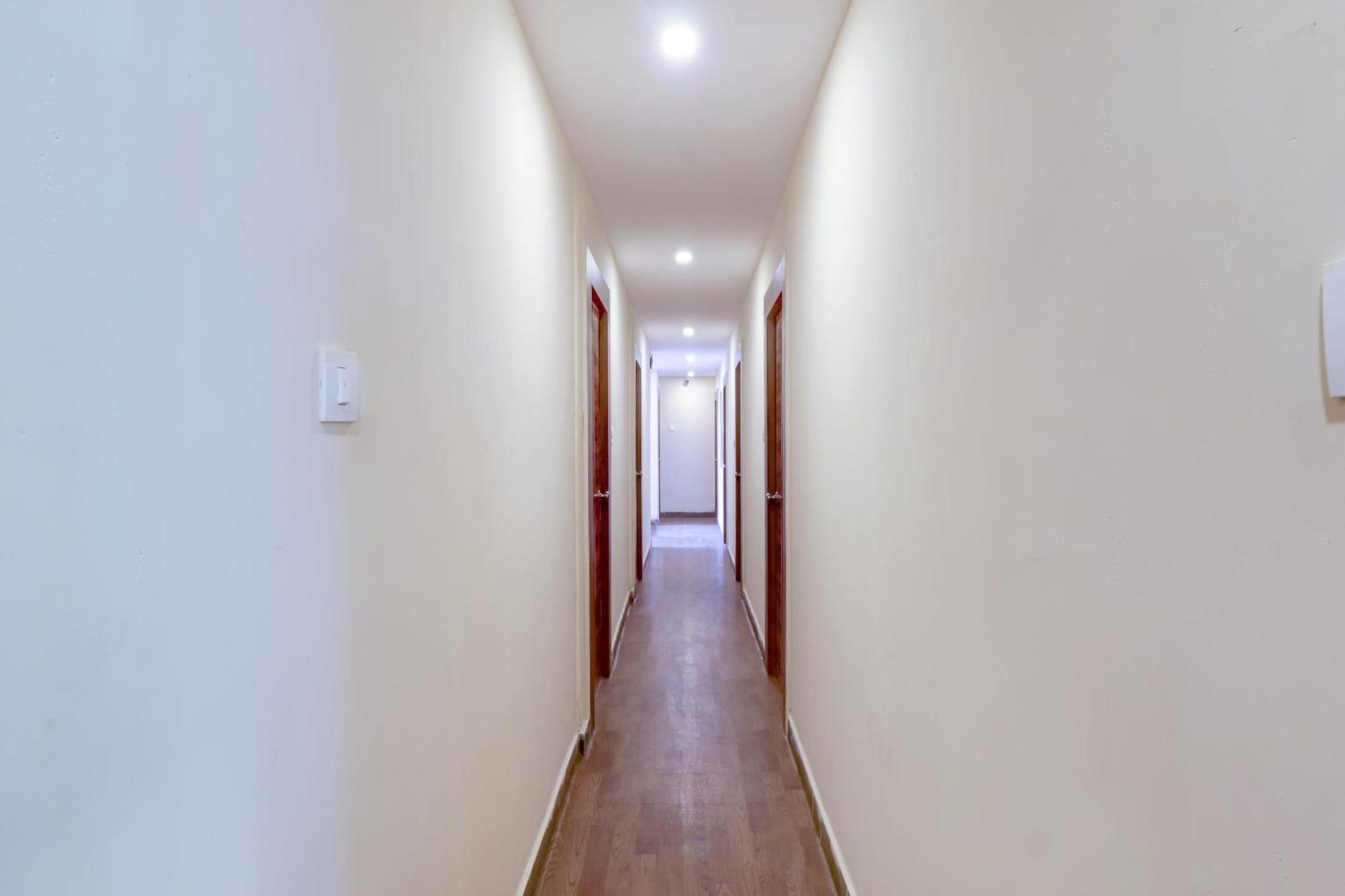 Hotel O Rsquare Elite Sururnagar ภายนอก รูปภาพ