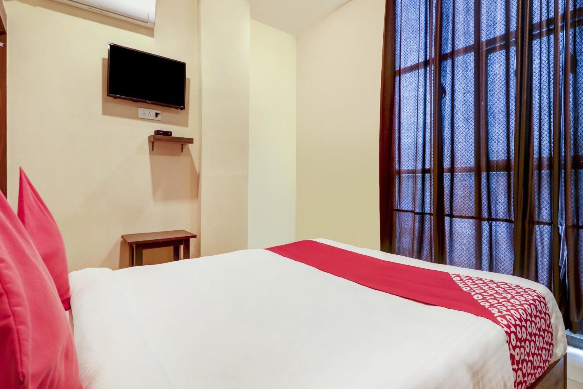 Hotel O Rsquare Elite Sururnagar ภายนอก รูปภาพ