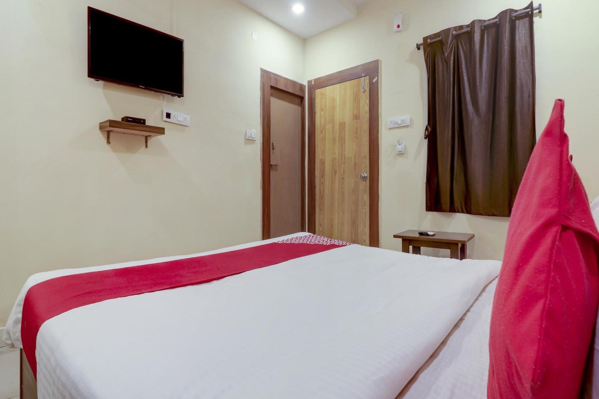 Hotel O Rsquare Elite Sururnagar ภายนอก รูปภาพ