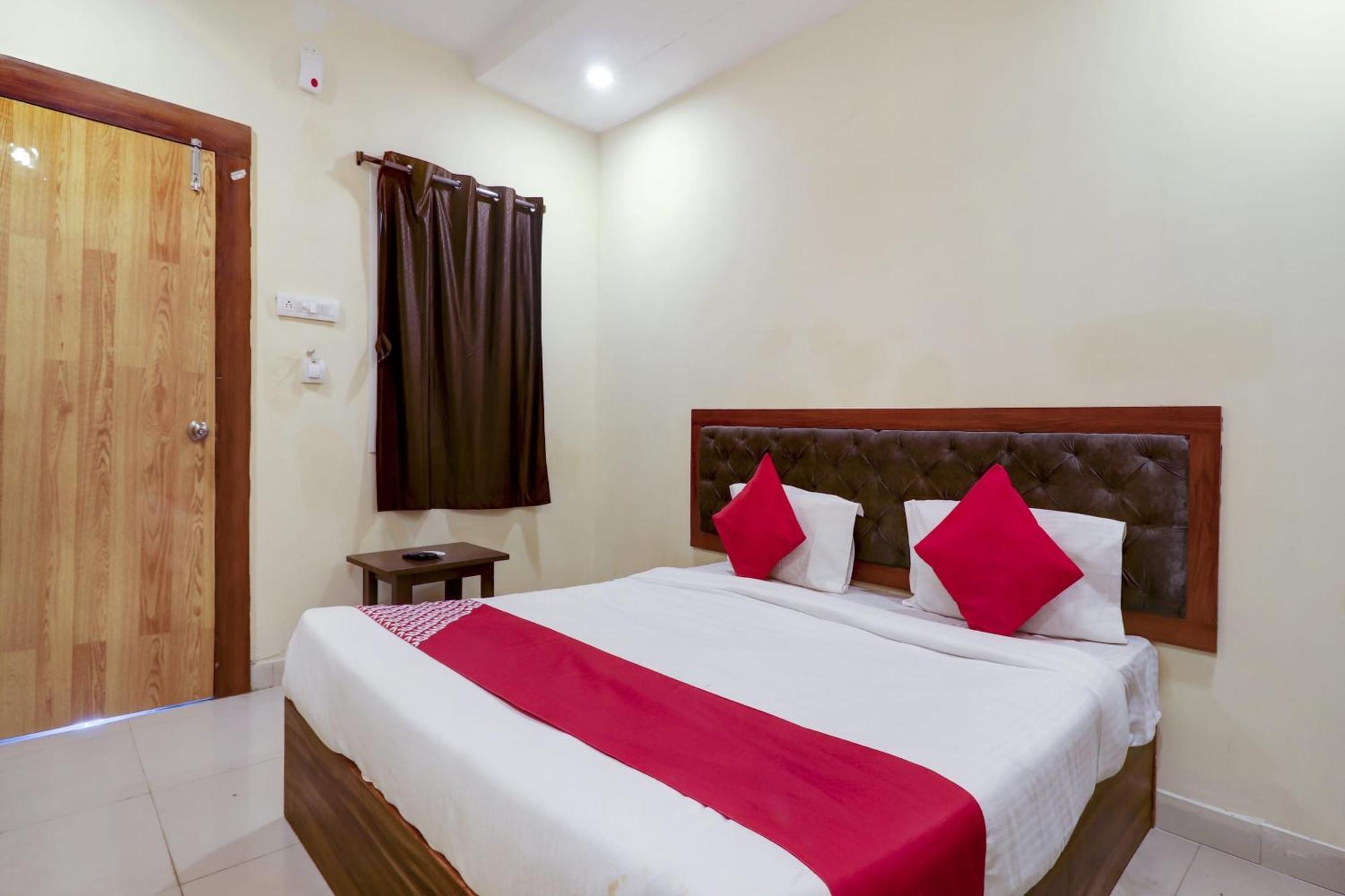 Hotel O Rsquare Elite Sururnagar ภายนอก รูปภาพ